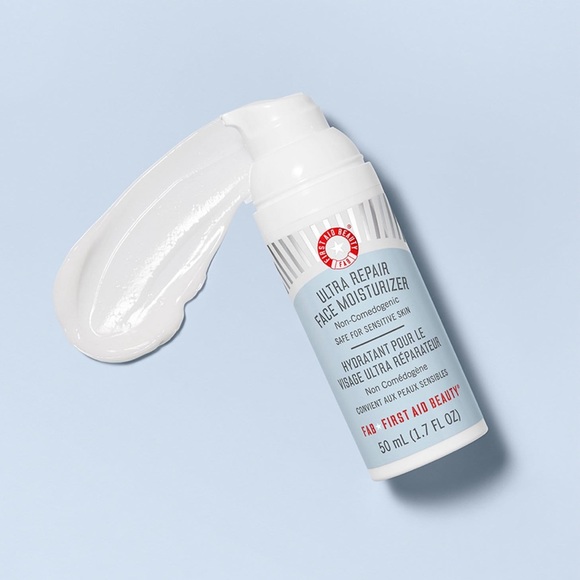 First Aid Beauty ultra repair face cream - Picture 1 of 2